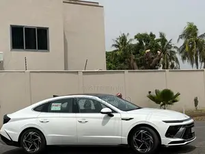 Hyundai Sonata SEL 2024 White