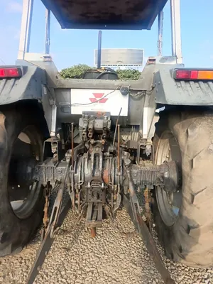 Tractor Massey Ferguson