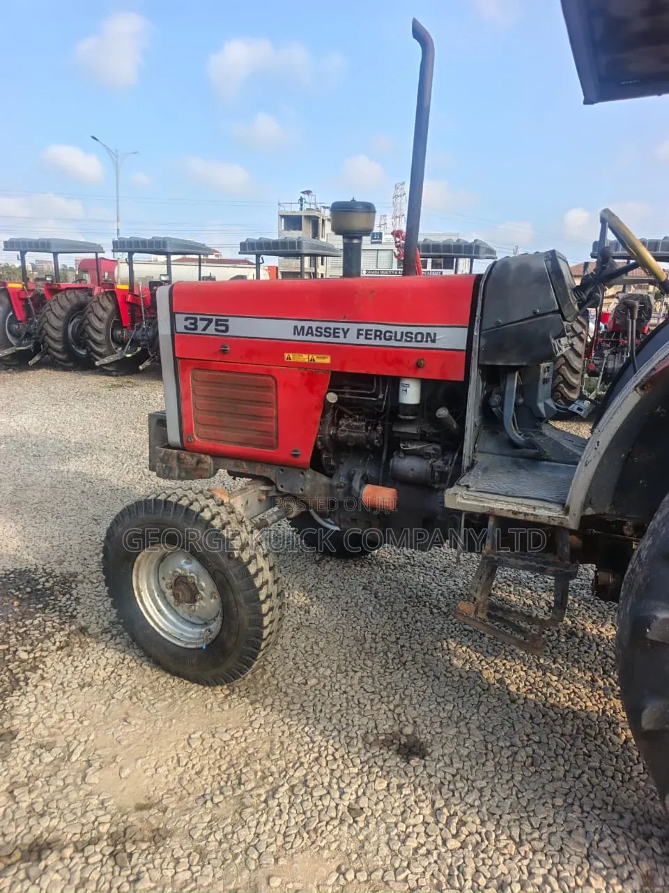 Tractor Massey Ferguson
