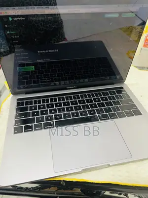Laptop Apple MacBook Pro 256GB Intel Core i3 HDD 256GB