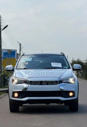Mitsubishi Outlander GT AWC 2017 White