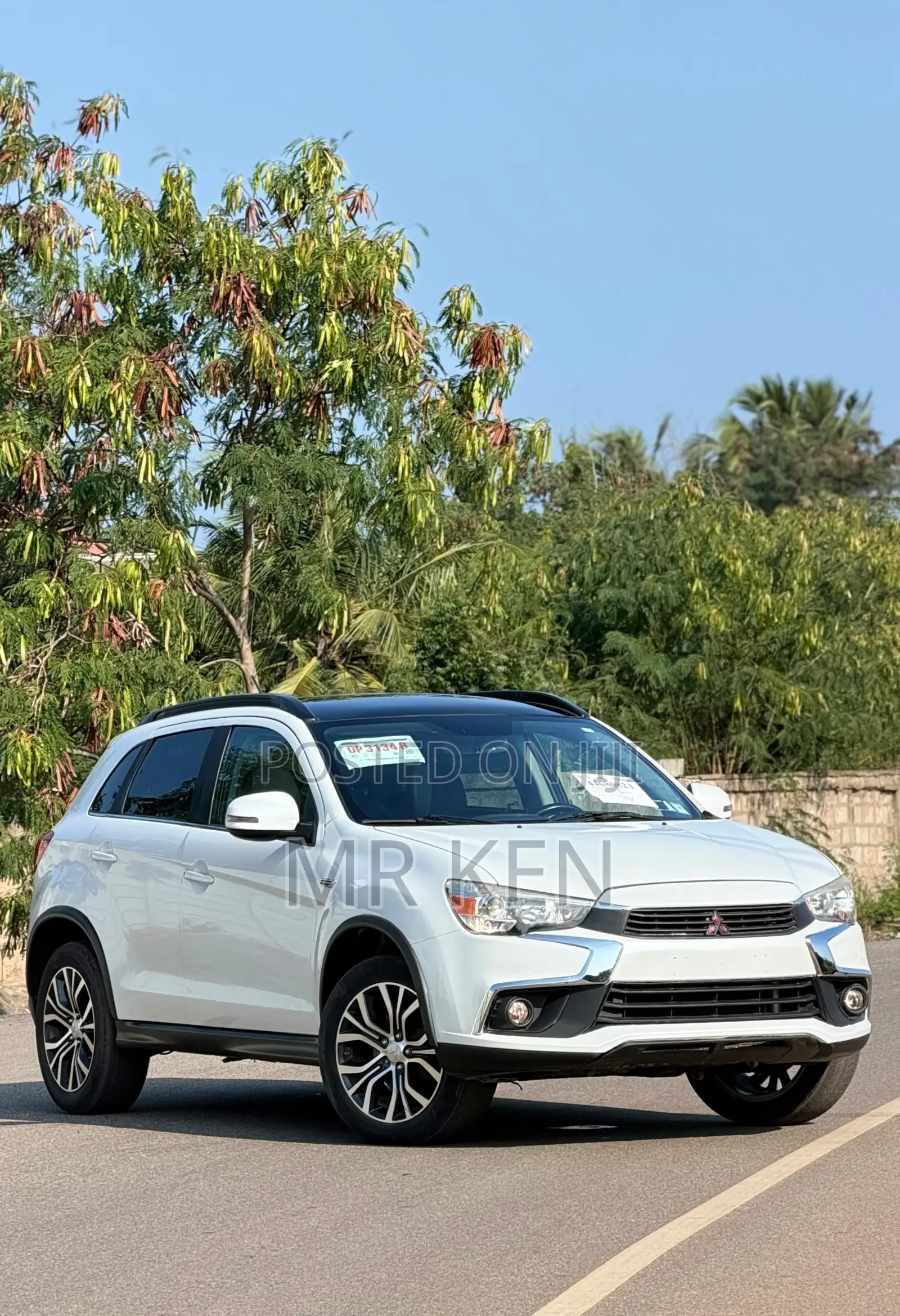 Mitsubishi Outlander GT AWC 2017 White