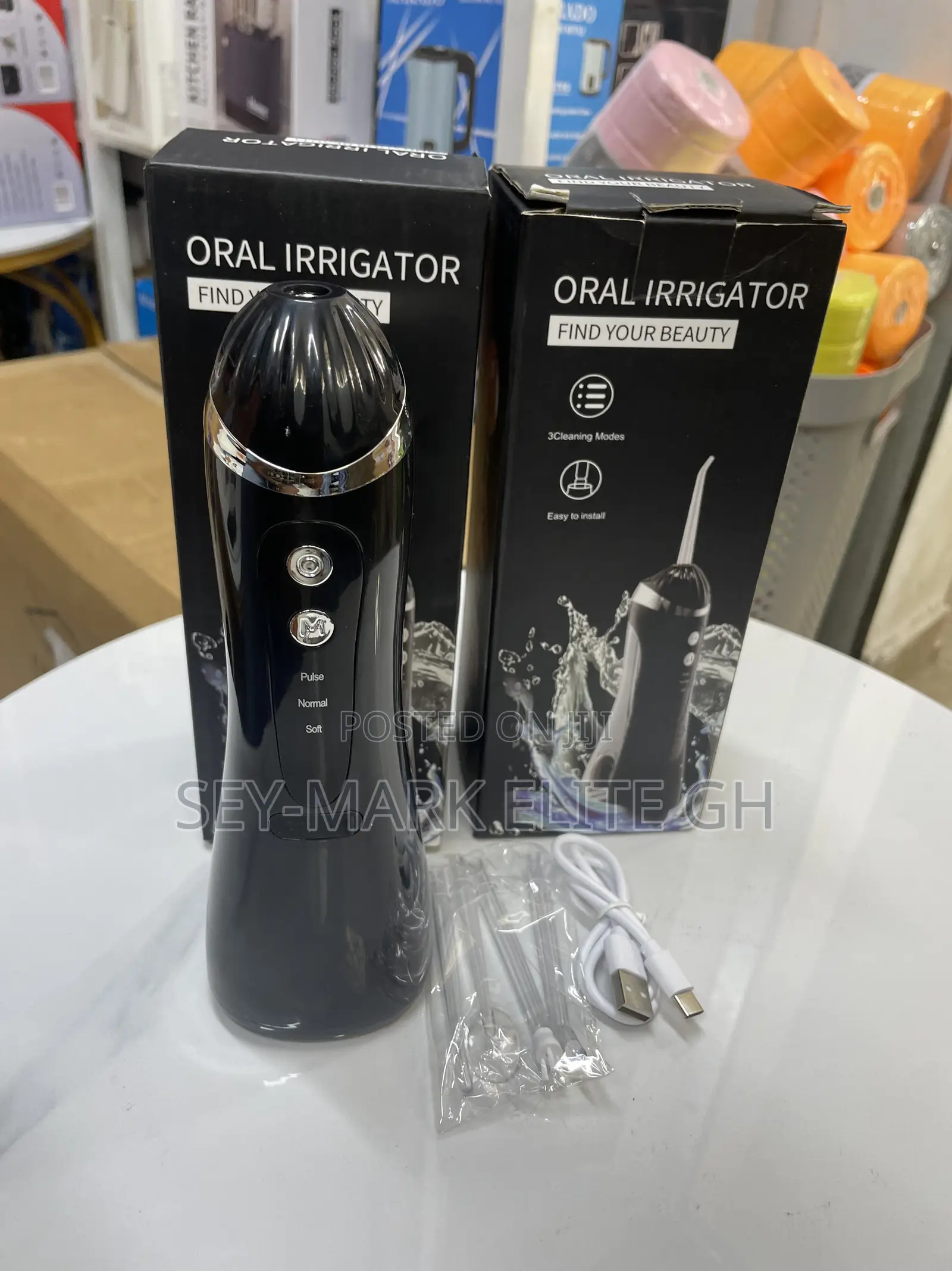 Portable Oral Irrigator / Water Flosser