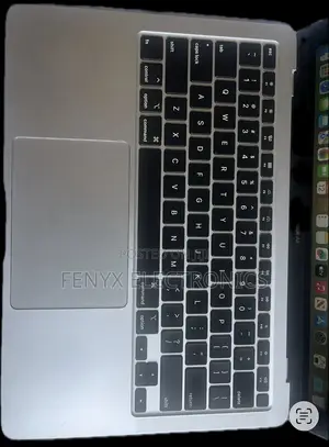 Laptop Apple MacBook Air 2020 16GB Intel Core i7 SSD 512GB