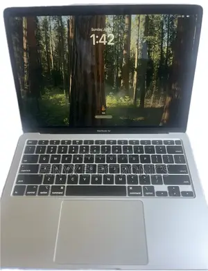 Laptop Apple MacBook Air 2020 16GB Intel Core i7 SSD 512GB