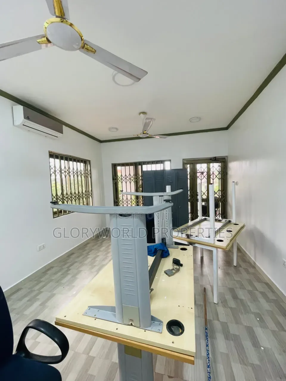 3bdrm Duplex in Baatsona Total for rent