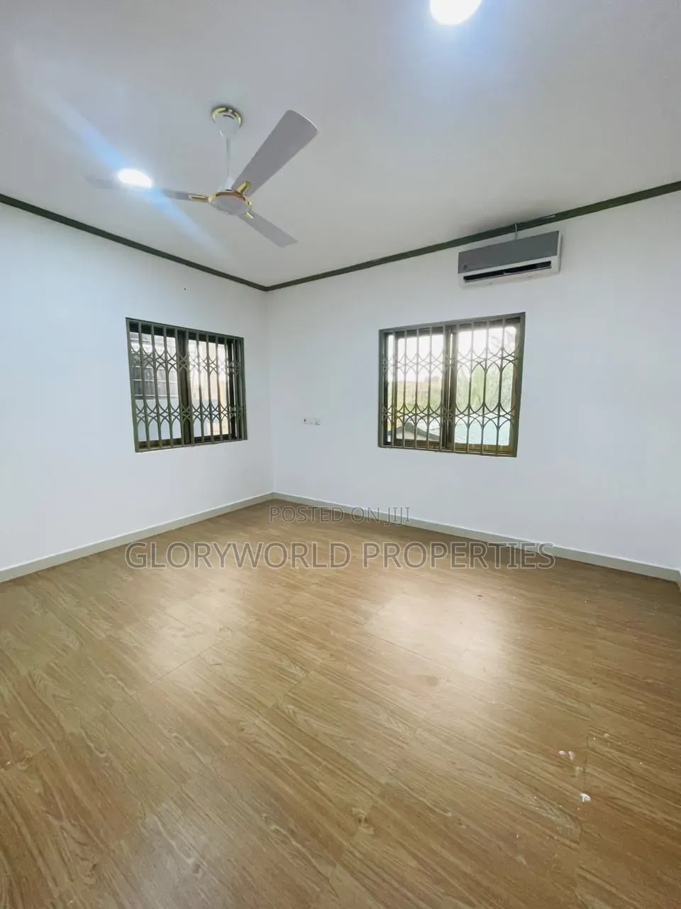 3bdrm Duplex in Baatsona Total for rent