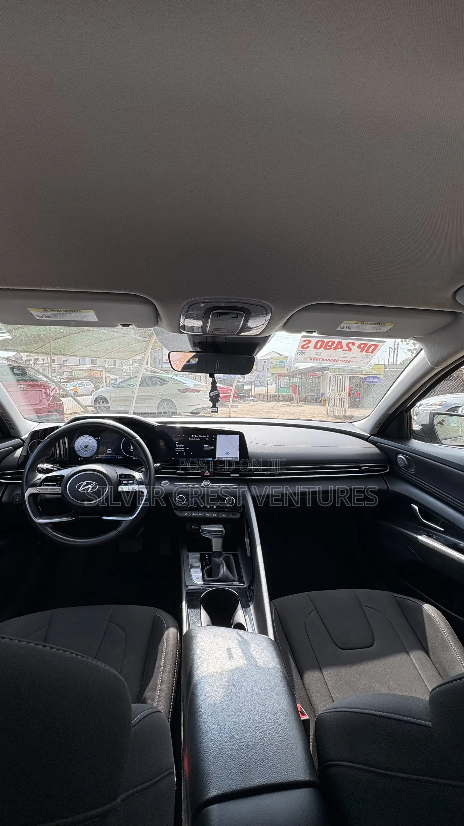 Hyundai Elantra SEL 2023 Gray