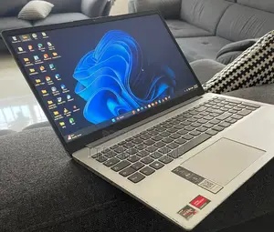 Laptop Lenovo ThinkPad T490s 4GB Intel Core i5 HDD+SSD 320GB