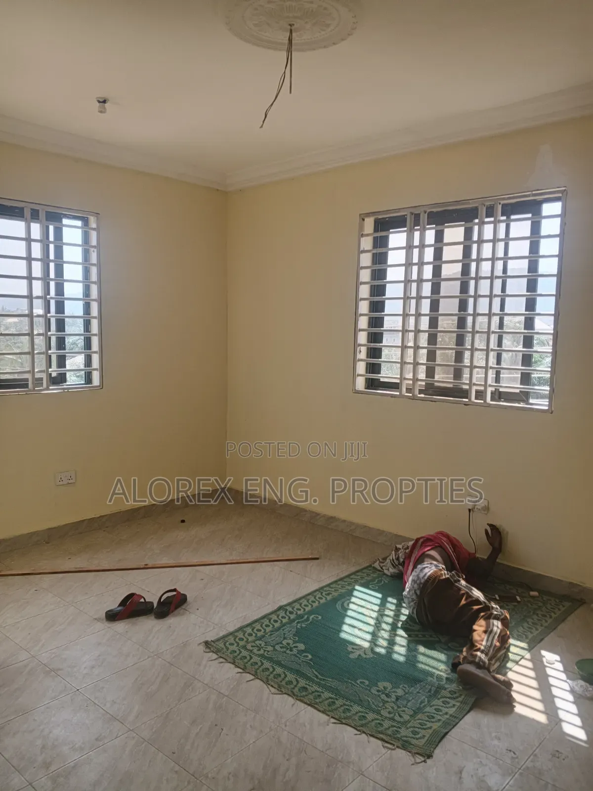 1bdrm Apartment in Danfa for rent
