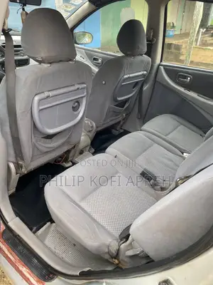 Nissan Almera 2005 Silver