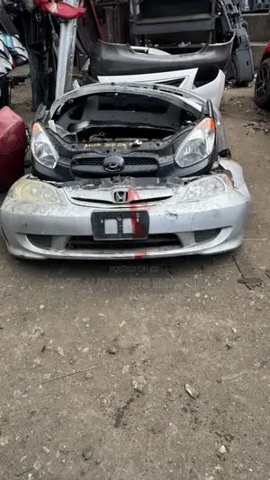 Honda Civic 2004,2005 Front Cut / Nose Cut Available