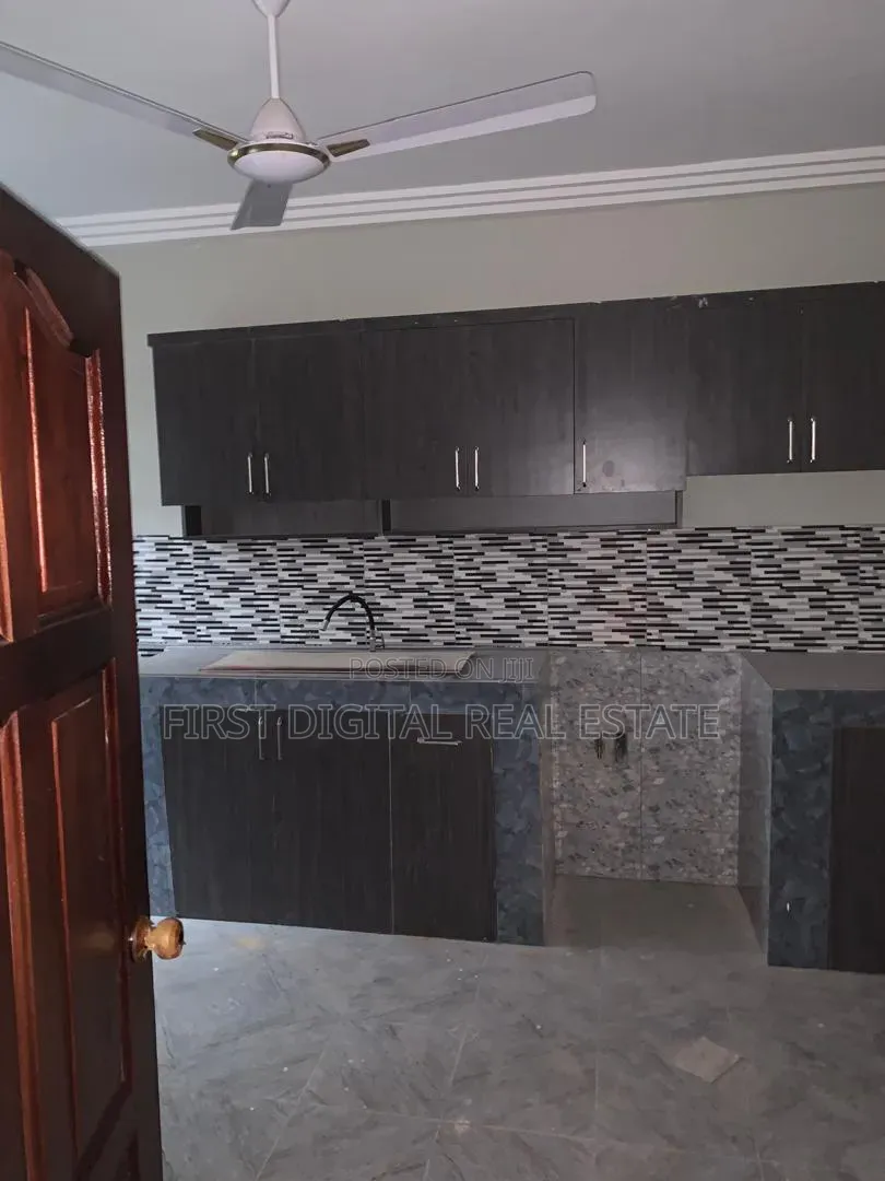 2bdrm Apartment in First Digital Real, Manet Junction for rent