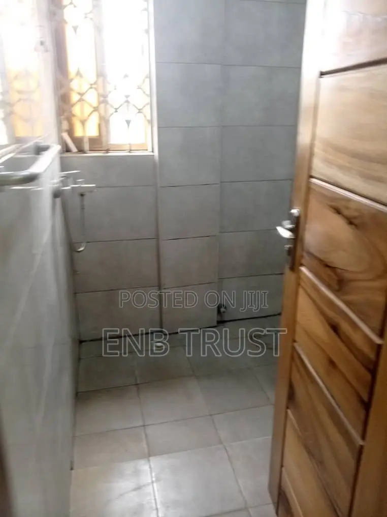 2bdrm Apartment in Chantan, Mile 7 for rent