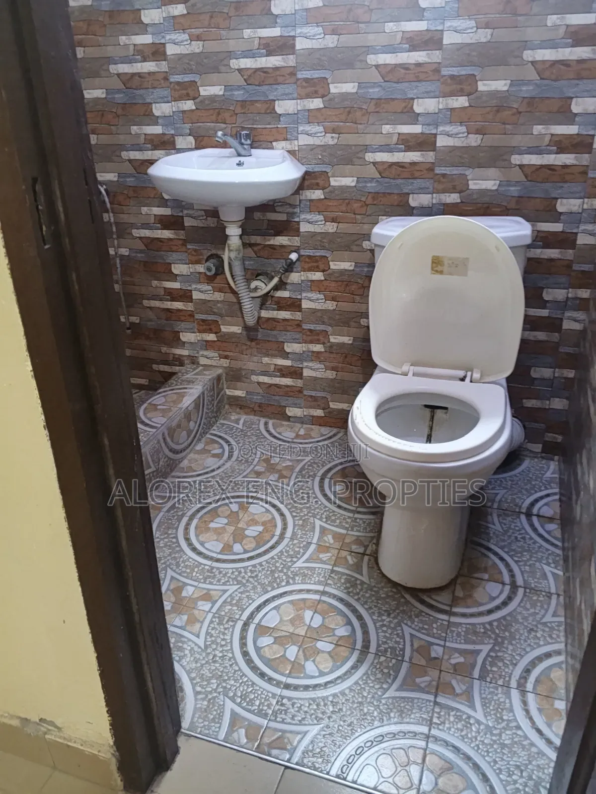 1bdrm Apartment in Abokobi, Pentecost for rent