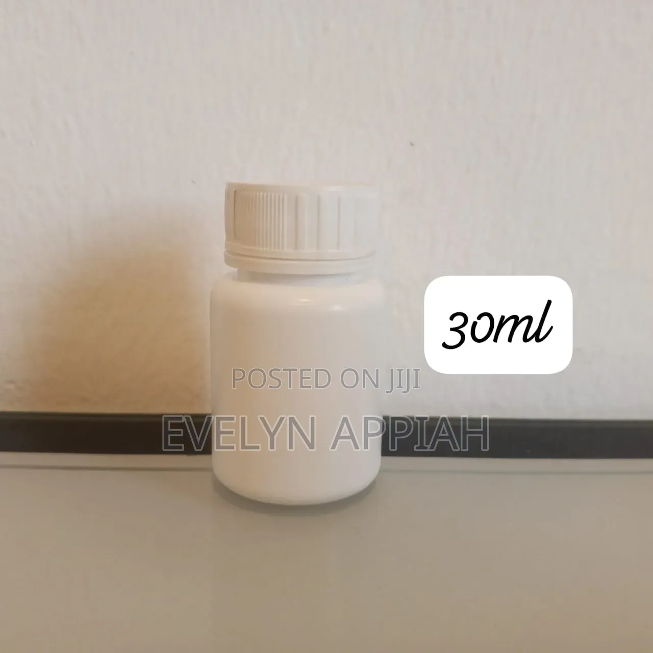 100ml Bamboo Capsules Container