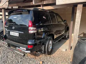 Toyota Land Cruiser 2010 Black