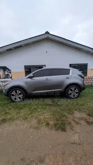 Kia Sportage SX 4dr SUV (2.0L 4cyl Turbo 6A) 2013 Beige