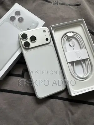 Apple iPhone 17 Pro Max 256 GB Silver
