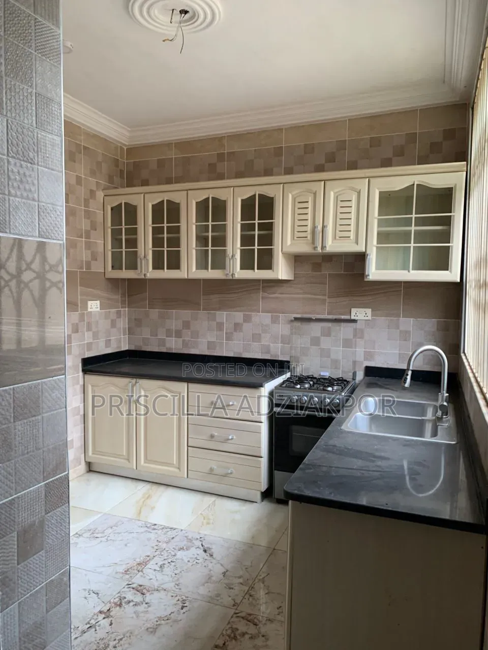Furnished 2bdrm Apartment in Gelo Heritage Estate, Police Station