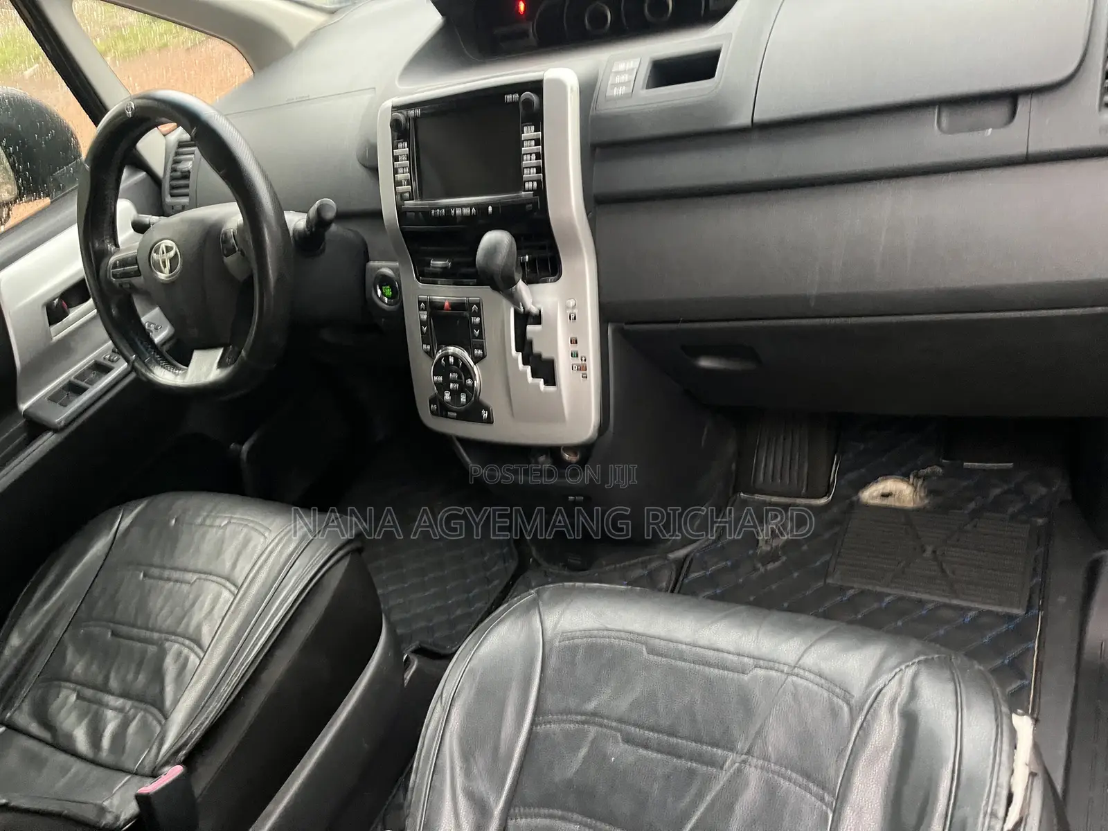 Toyota Voxy ZS Kirameki III 2WD 8-Seater 2013 Blue