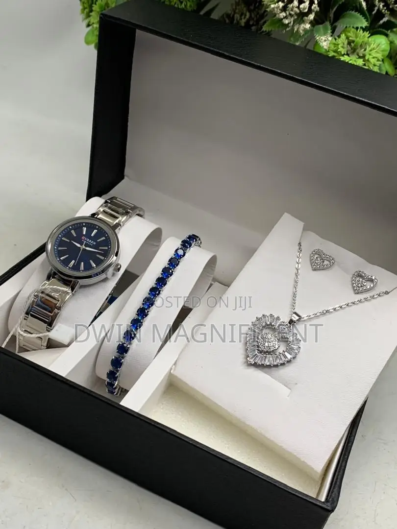Eloquent Ladies Jewelry Set