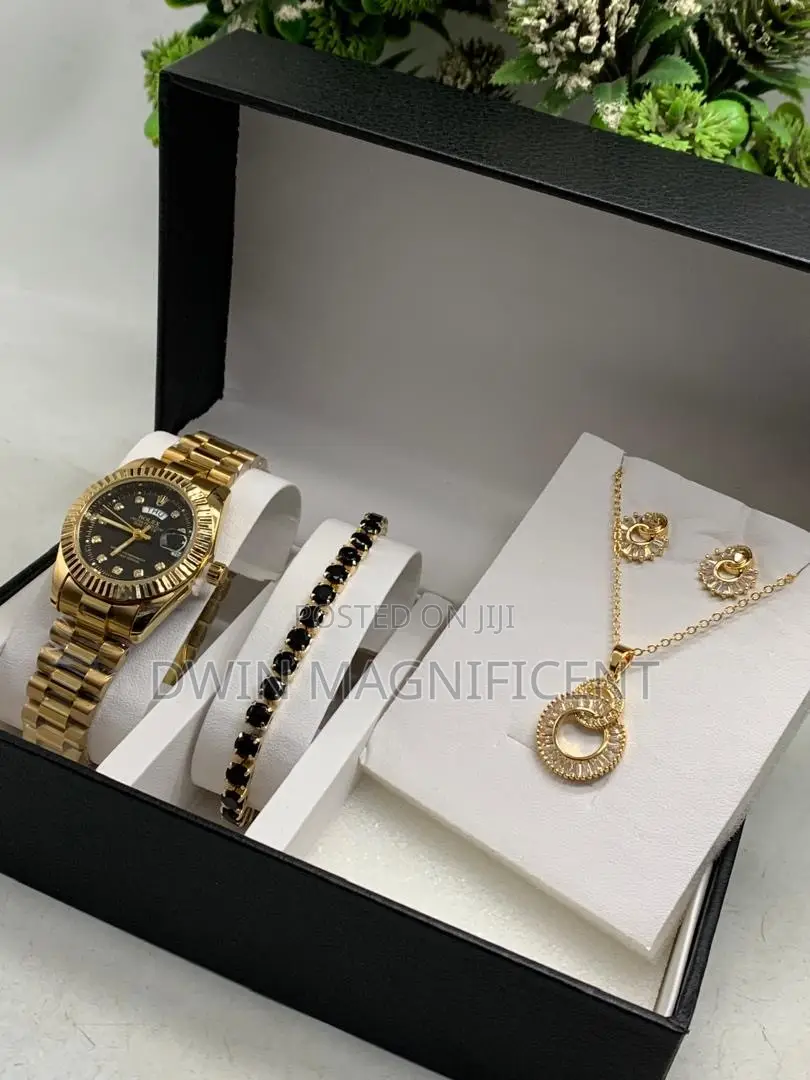 Eloquent Ladies Jewelry Set