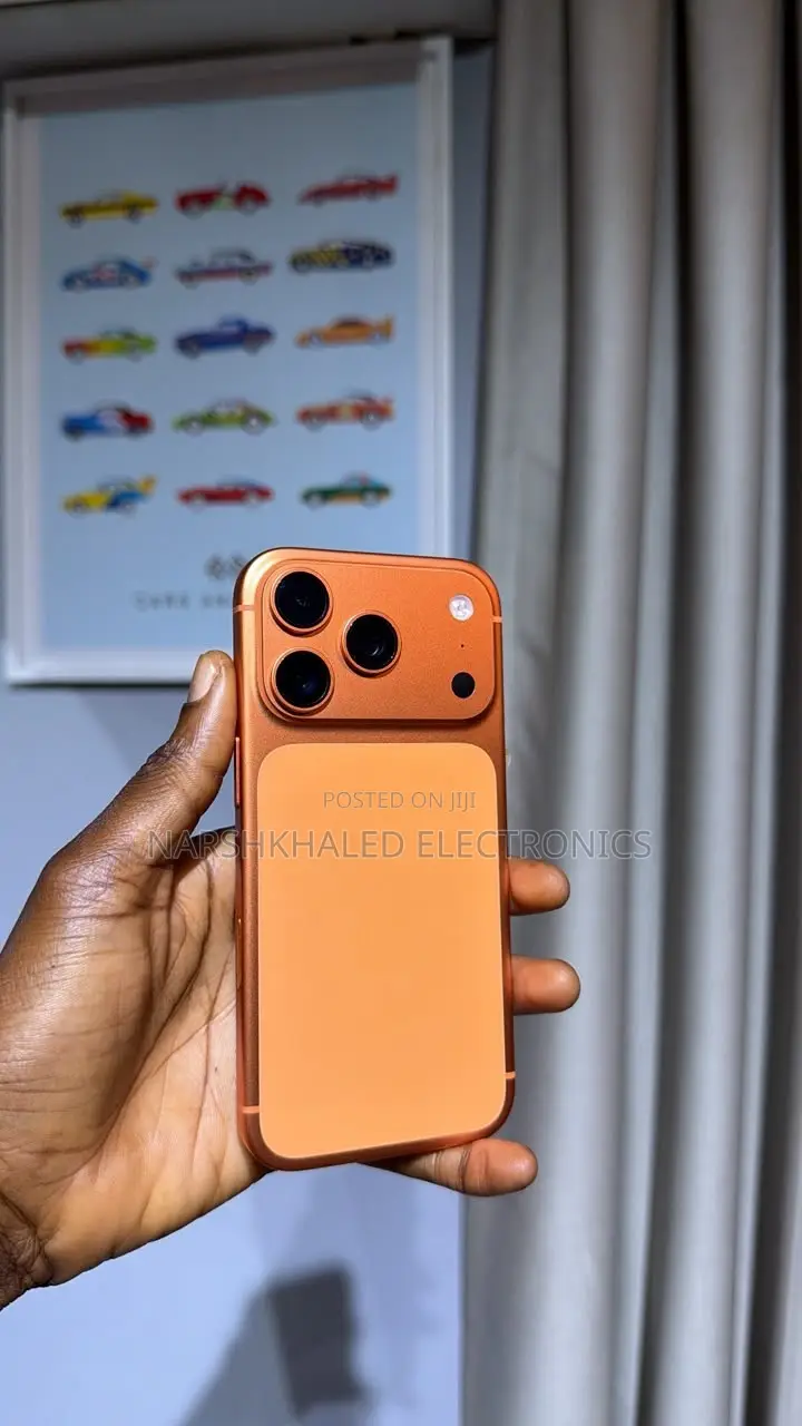 New Apple iPhone 17 Pro Max 256 GB Orange