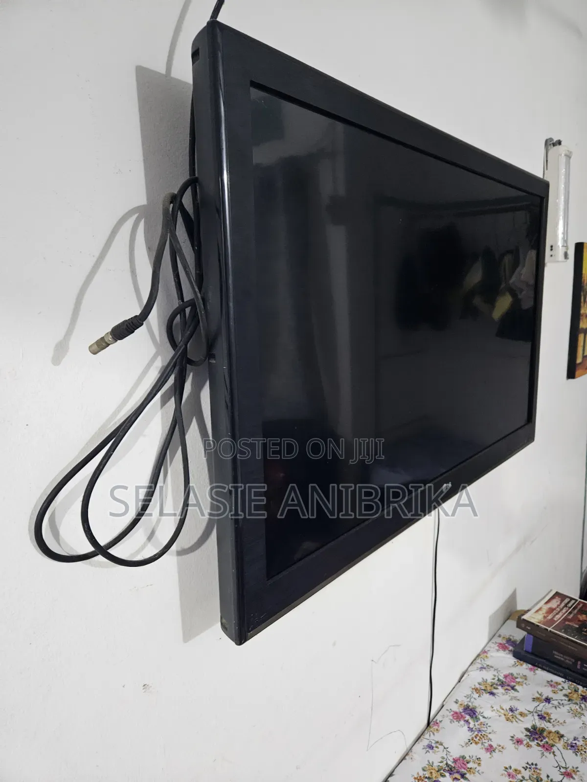 LG 43" TV for Sale