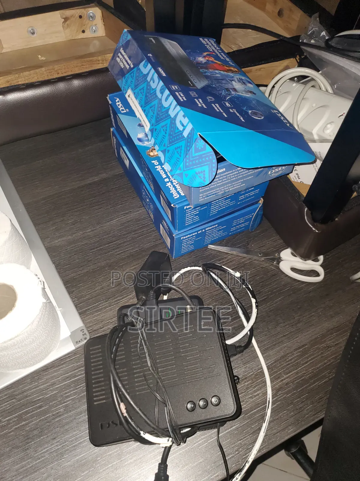 DSTV SATELLITE DISH 2 +6 Decoders-Relocation Sale.