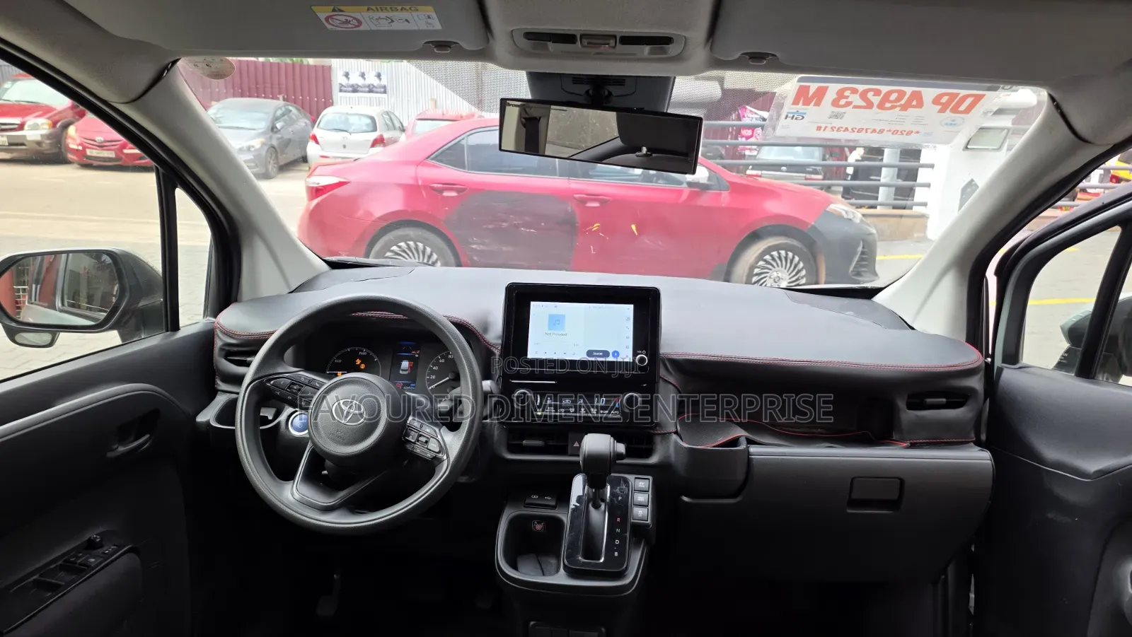 Toyota Sienta 2023 Gray