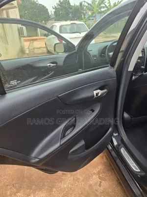 Toyota Corolla 2013 Black