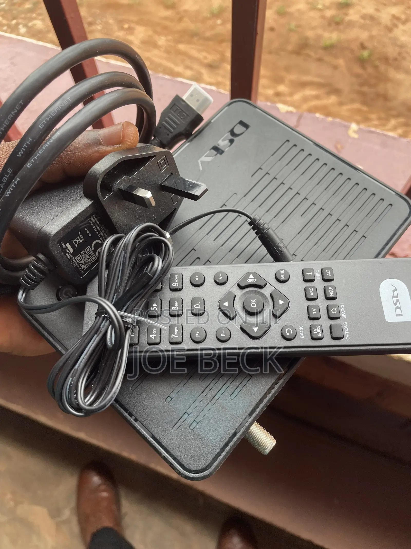 DSTV Decoder