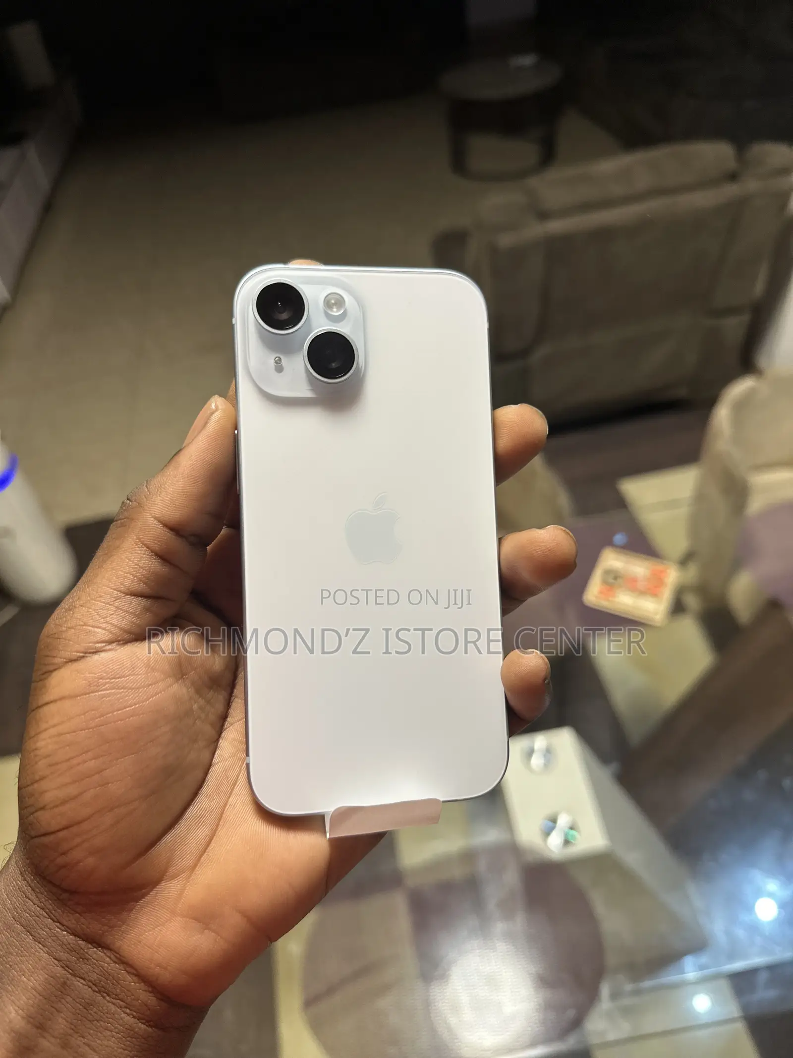 New Apple iPhone 15 256 GB White