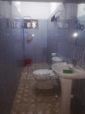 3bdrm House in Appolonia City for rent