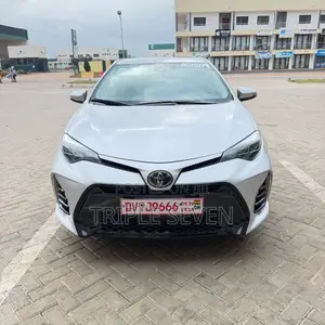 Toyota Corolla 2019 Silver