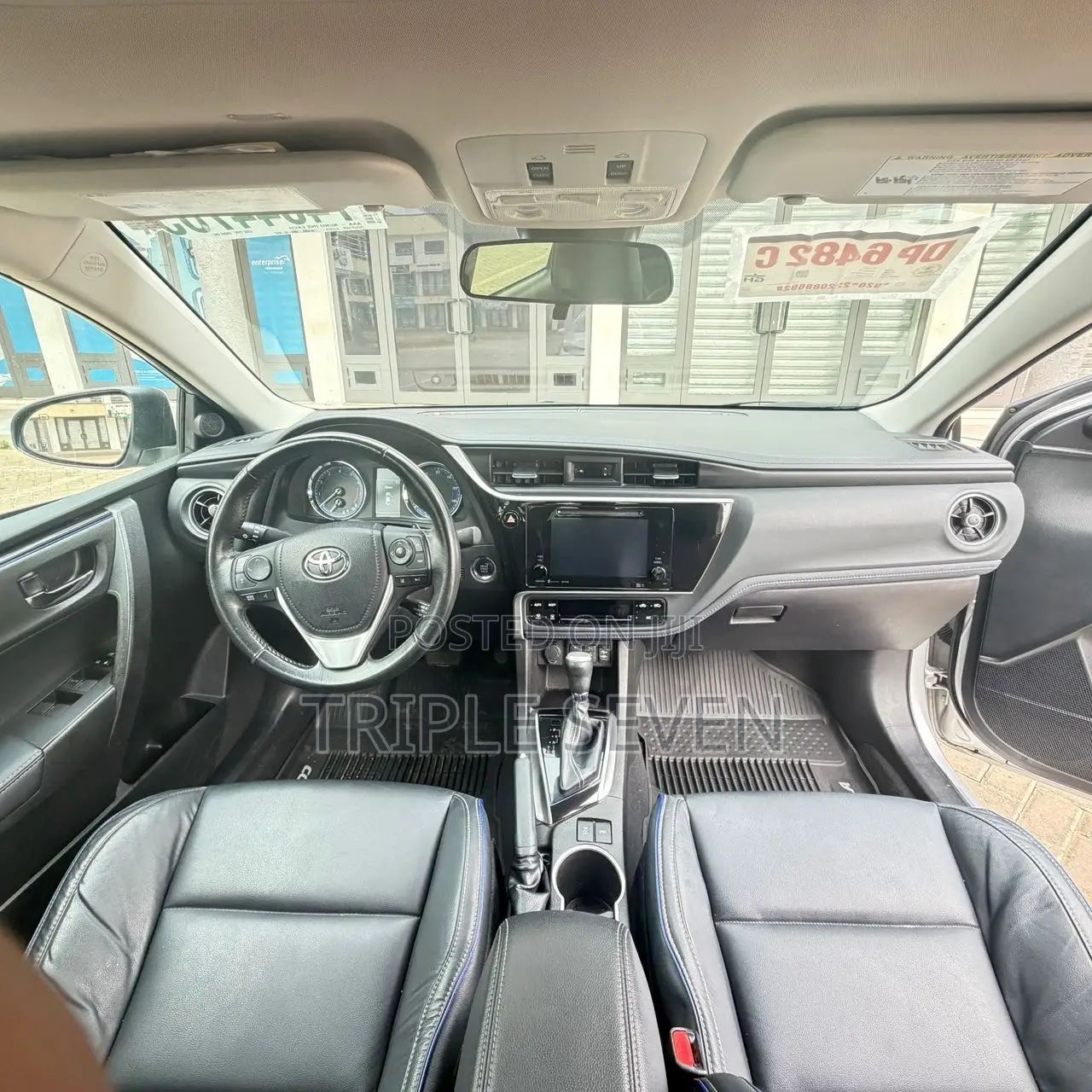 Toyota Corolla 2019 Silver