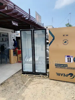 Secure Sleek PVC-801-27AA Pearl 690-Liter 2-Door Glass Display Fridge.