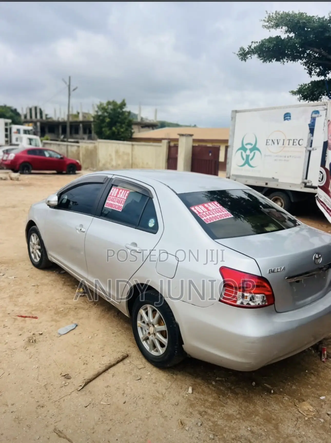 Toyota Belta 2009 Silver