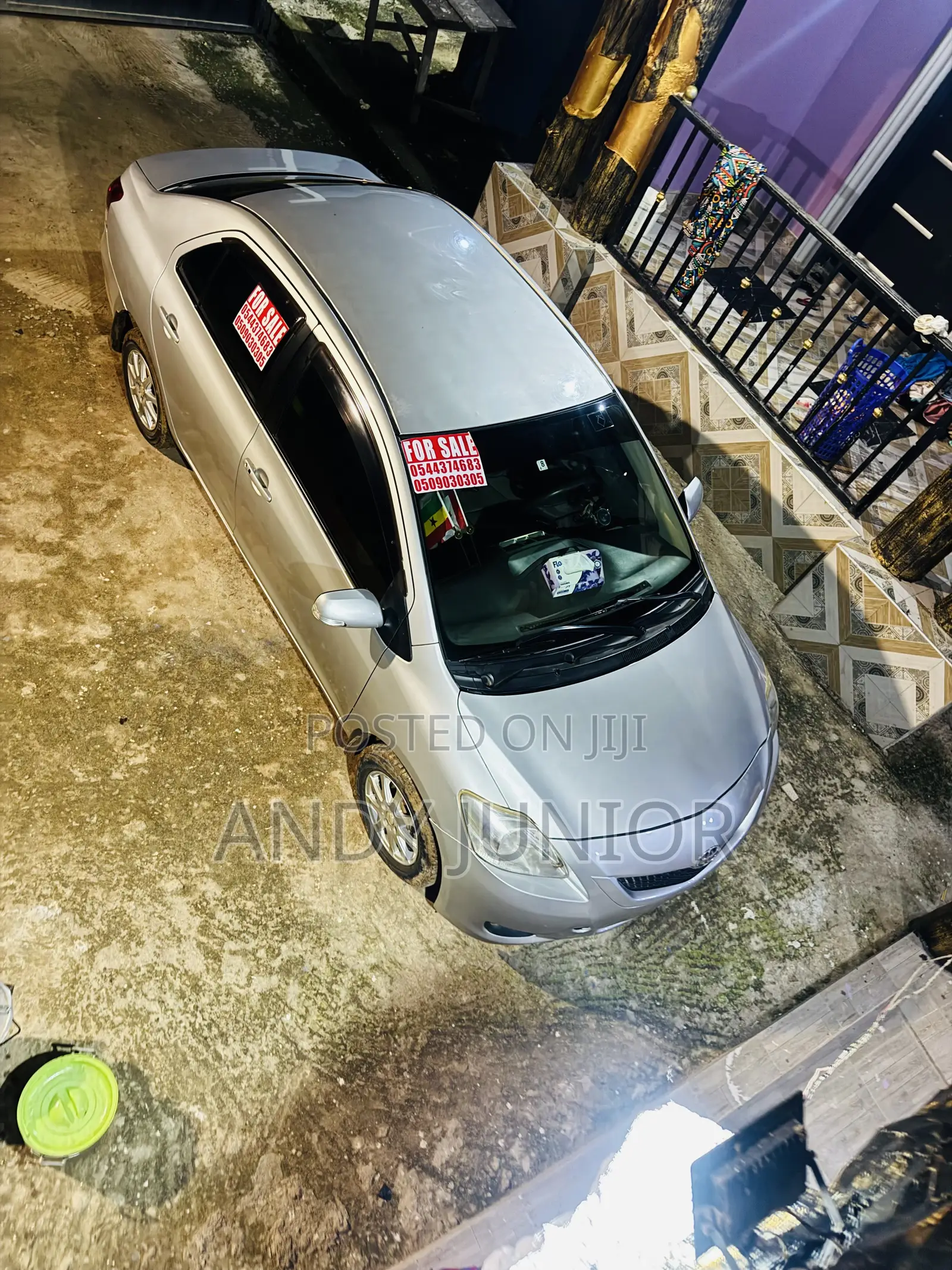 Toyota Belta 2009 Silver