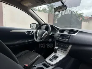 Nissan Sentra S 2016 Silver