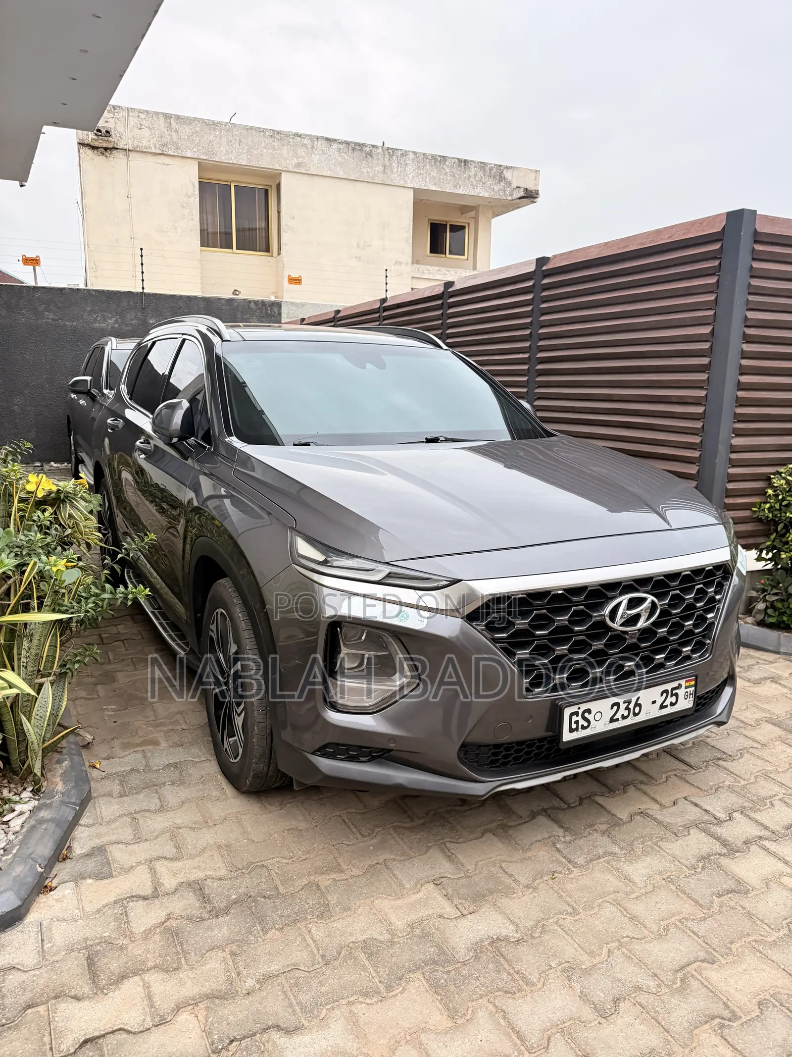 Hyundai Santa Fe Limited 2.0T AWD 2019 Gray