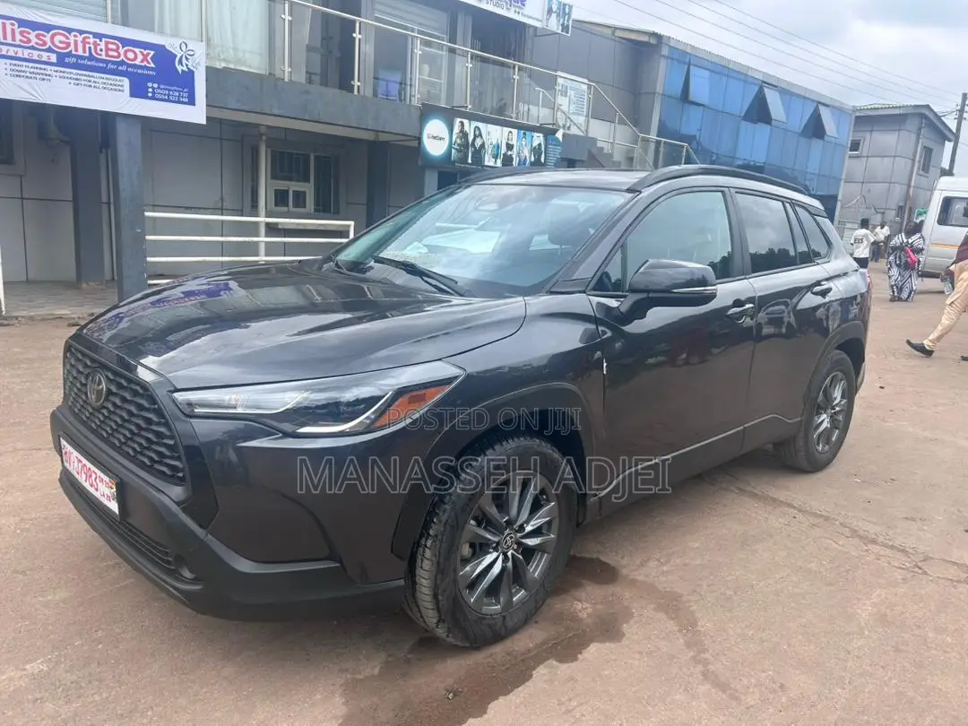 Toyota Corolla Cross 2024 Gray