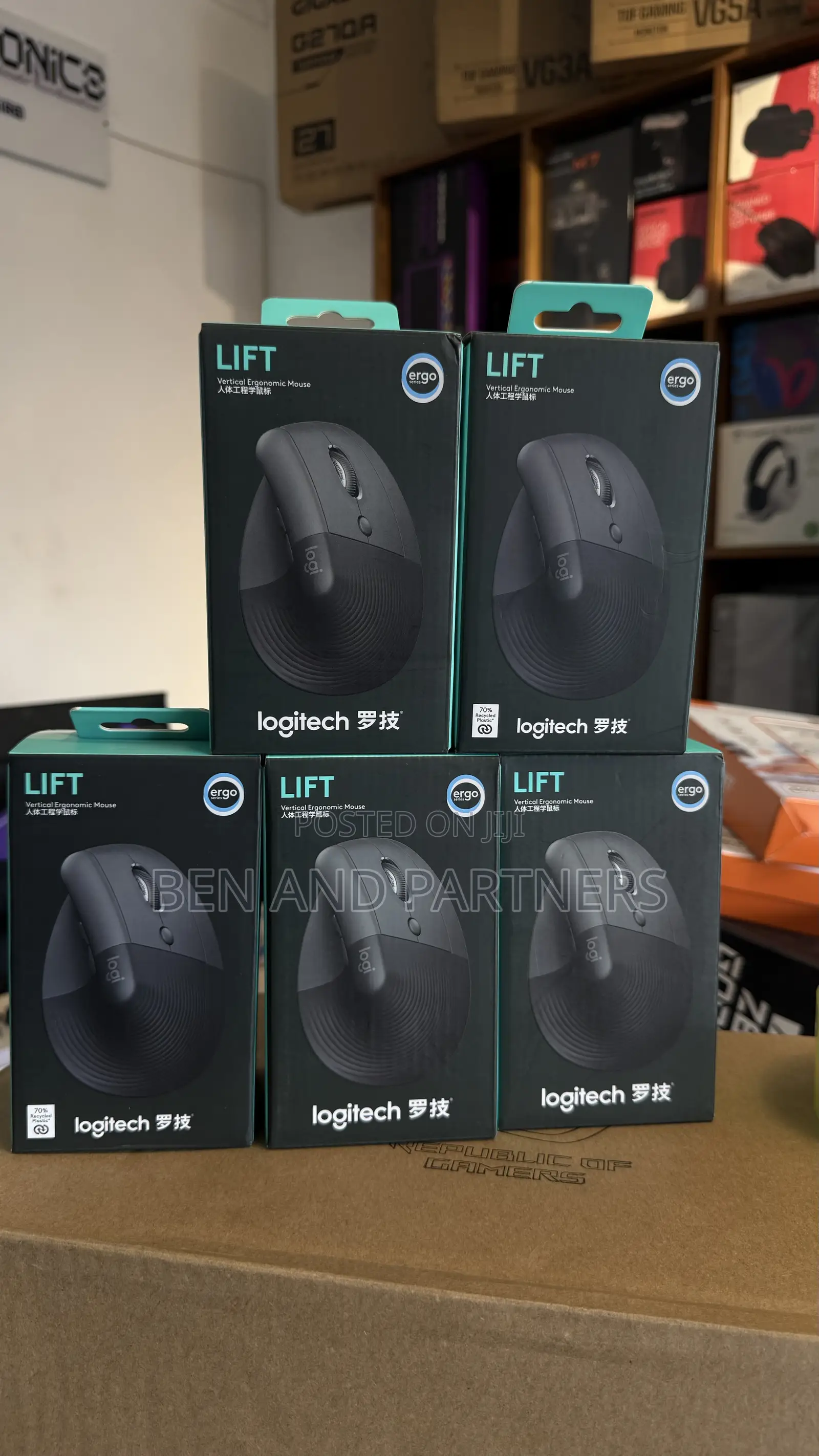 Logitech Lift Vertical Ergonomic Wireless Mouse