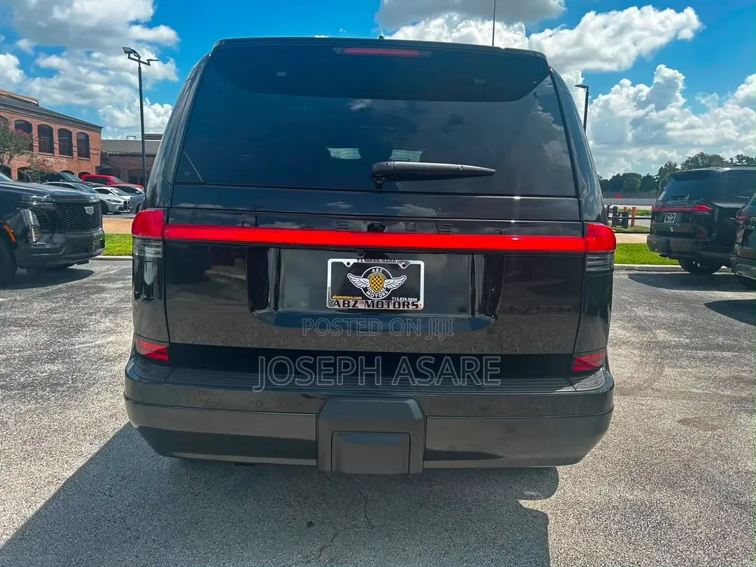 Lexus GX 2026 Black