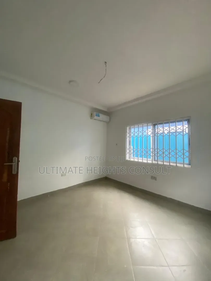 3bdrm House in Franko Estates, Amasaman for sale