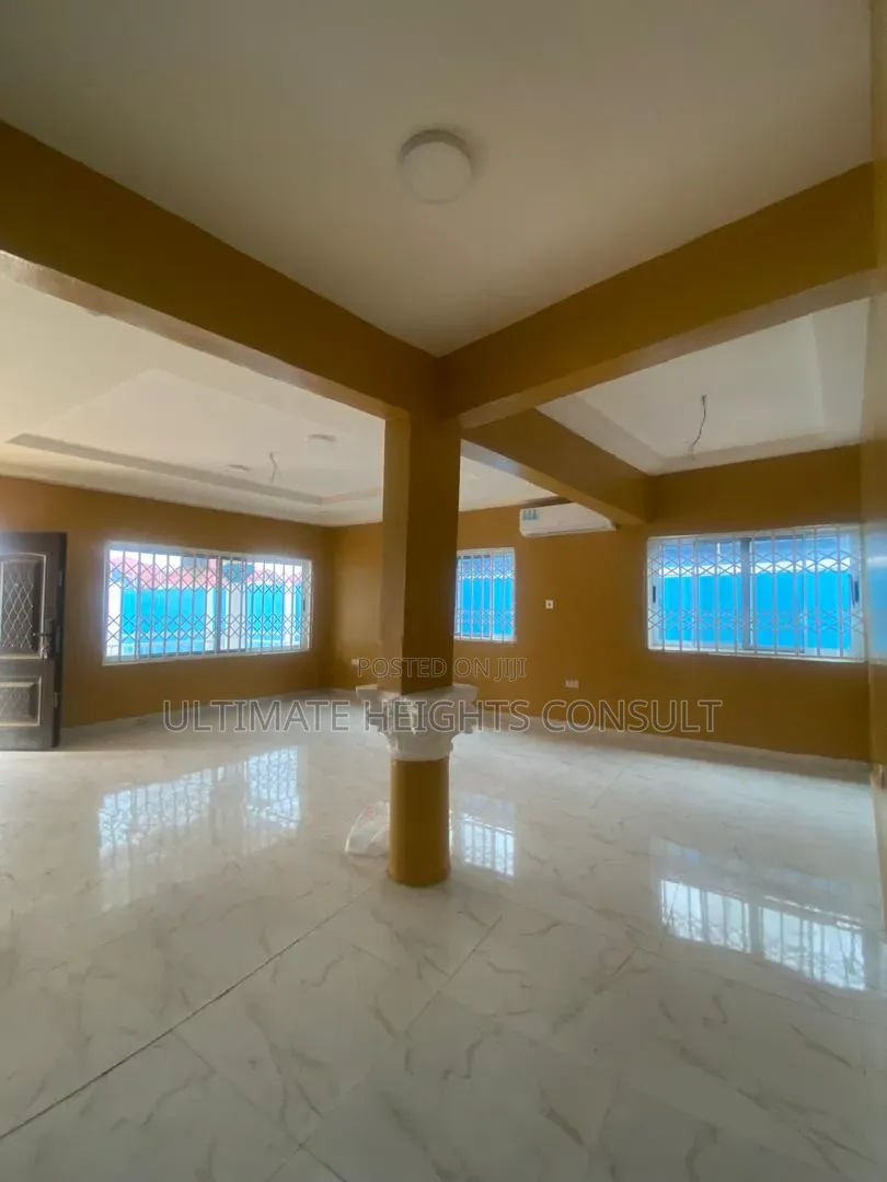 3bdrm House in Franko Estates, Amasaman for sale