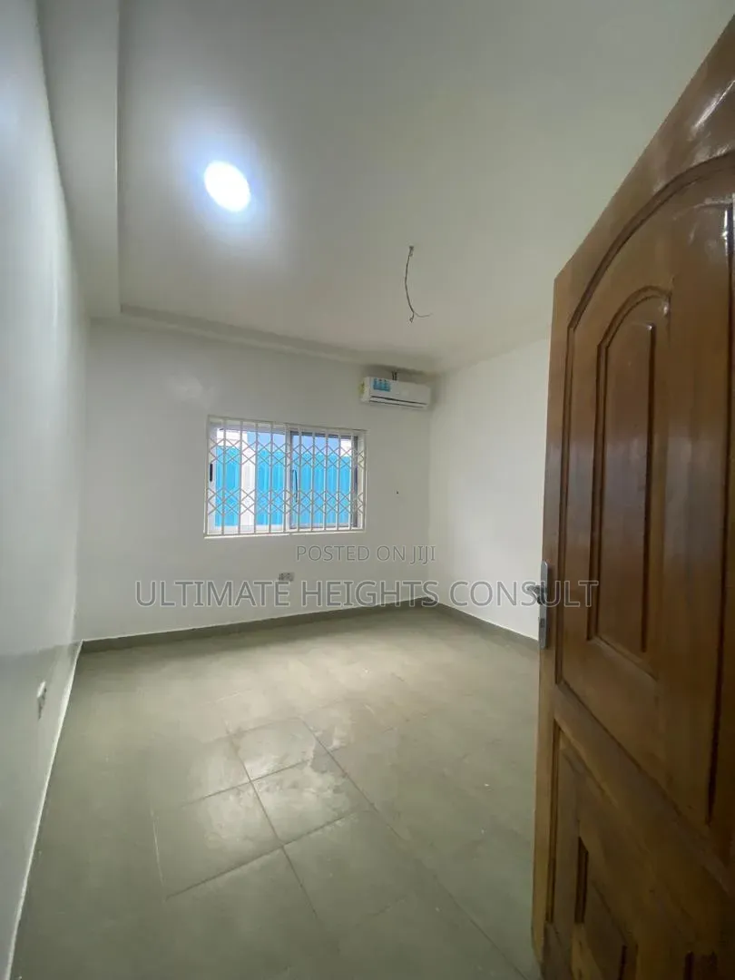 3bdrm House in Franko Estates, Amasaman for sale