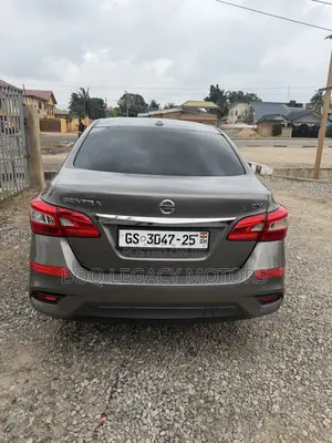 Nissan Sentra 2017 Gray