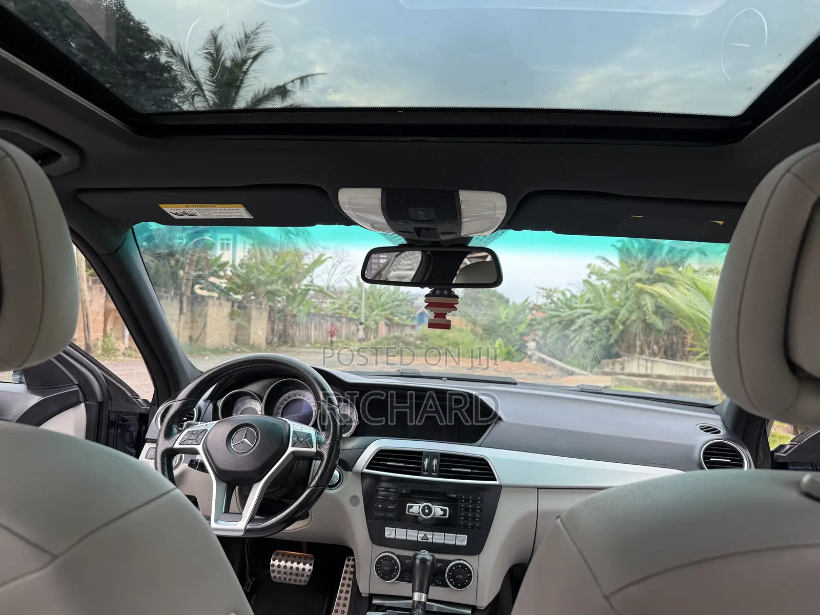 Mercedes-Benz C250 2014 Blue